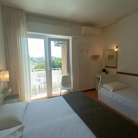 Merano Hotel 3*