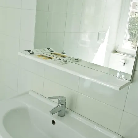 Merano Otel 3*